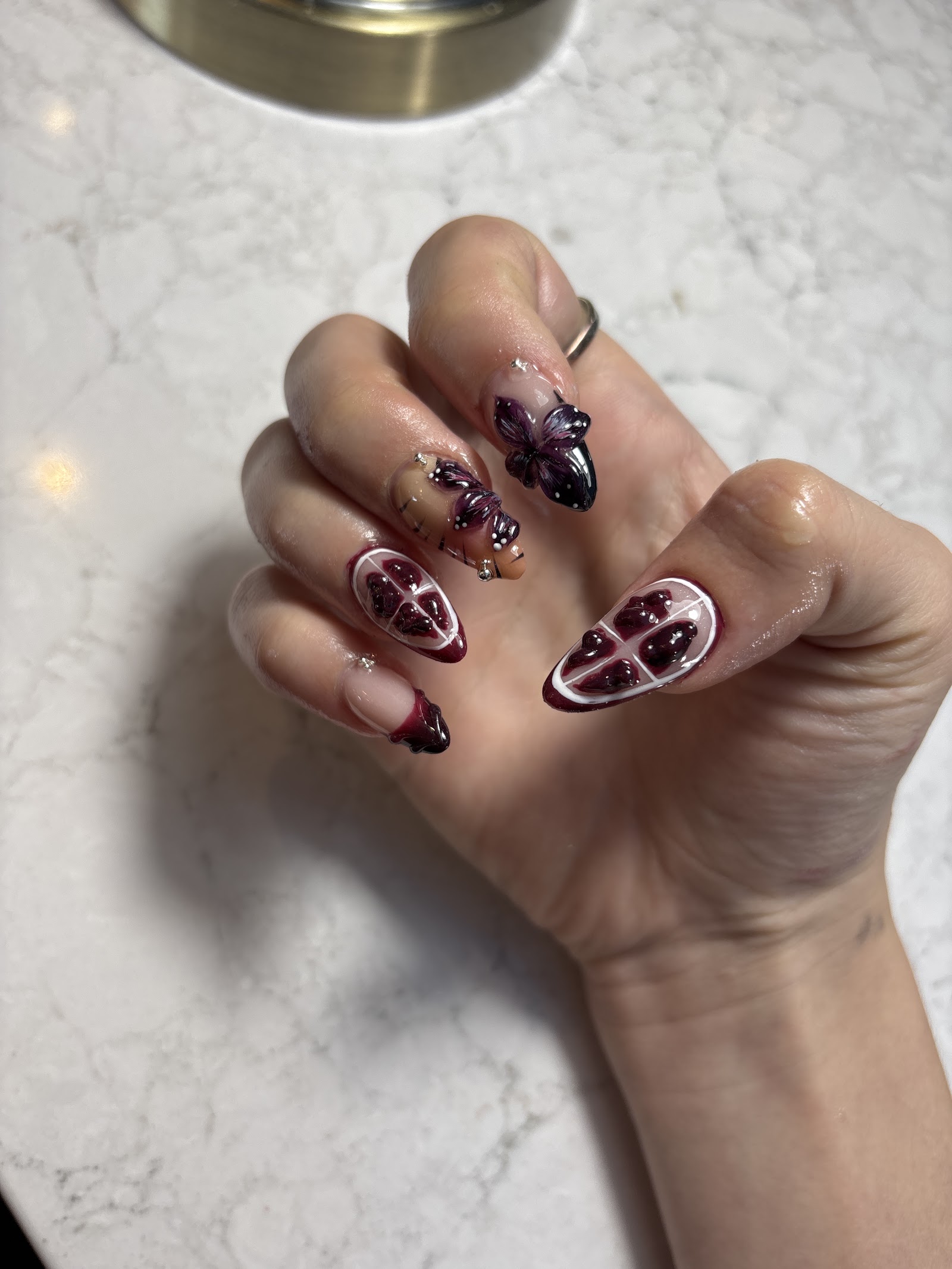 Verona Nails & Spa nail photo 1